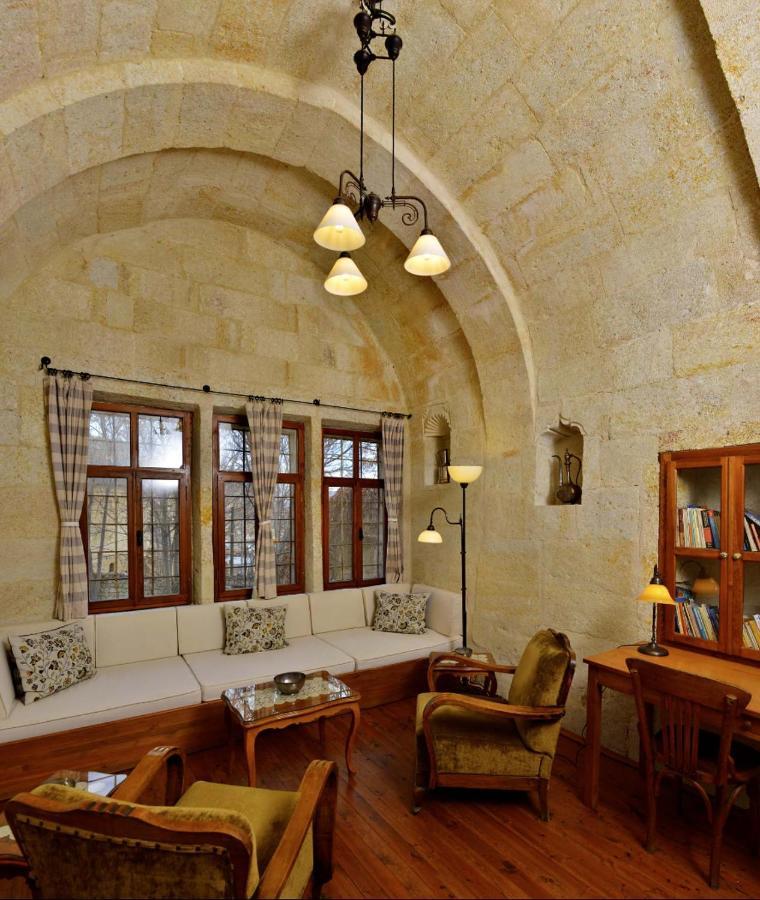 Esbelli Evi Cave Houses Ürgüp Eksteriør billede