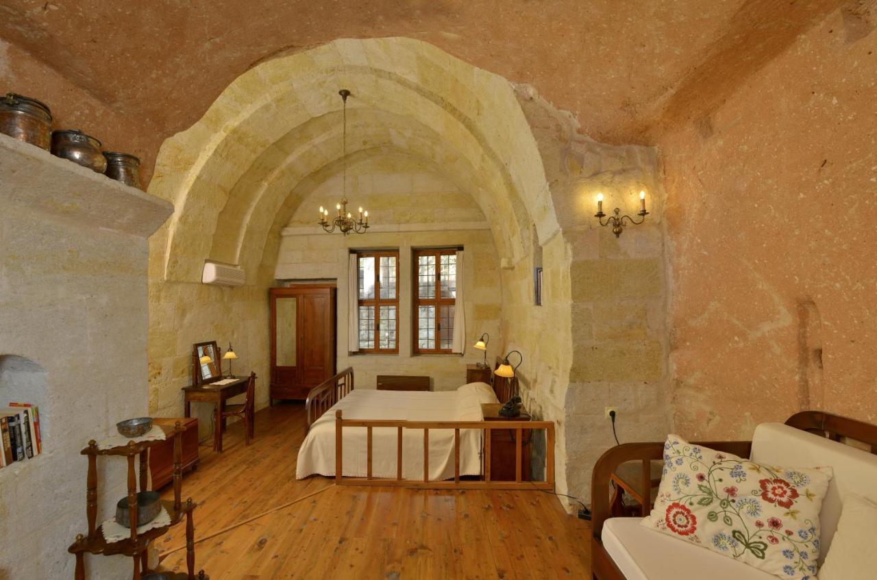 Esbelli Evi Cave Houses Ürgüp Eksteriør billede