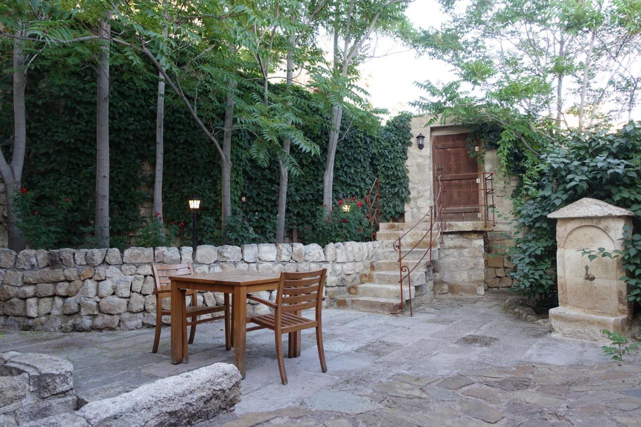 Esbelli Evi Cave Houses Ürgüp Eksteriør billede