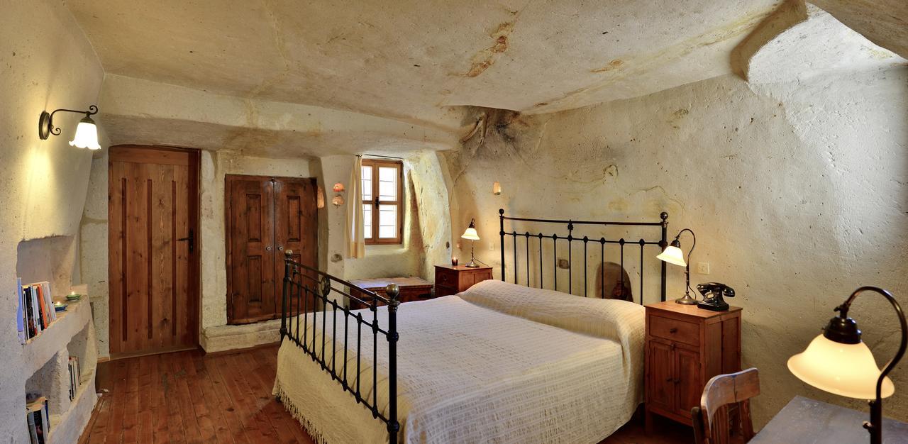 Esbelli Evi Cave Houses Ürgüp Eksteriør billede